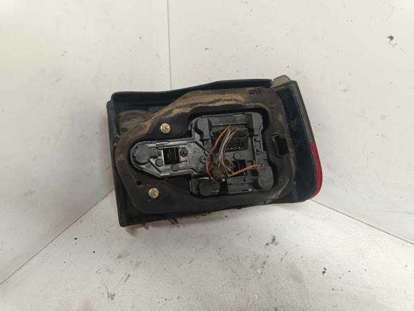 FEU ARRIERE GAUCHE SEAT IBIZA 1993-2000 - Vue 2